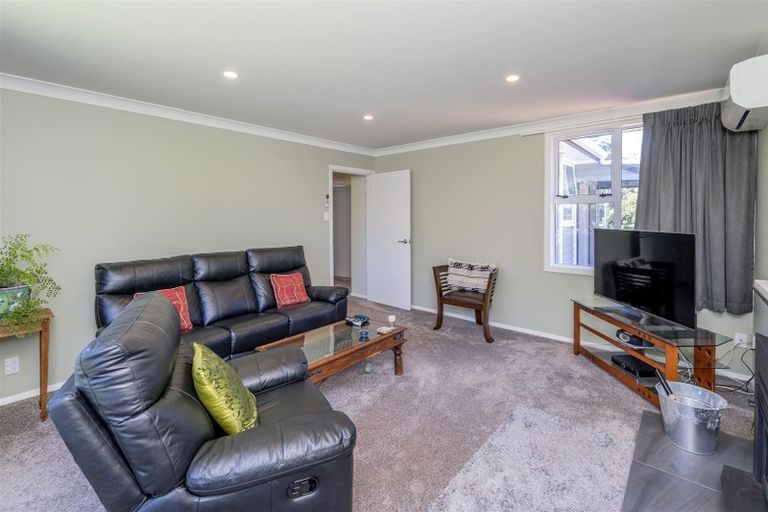 Photo of property in 14 Kawiu Road, Levin, 5510