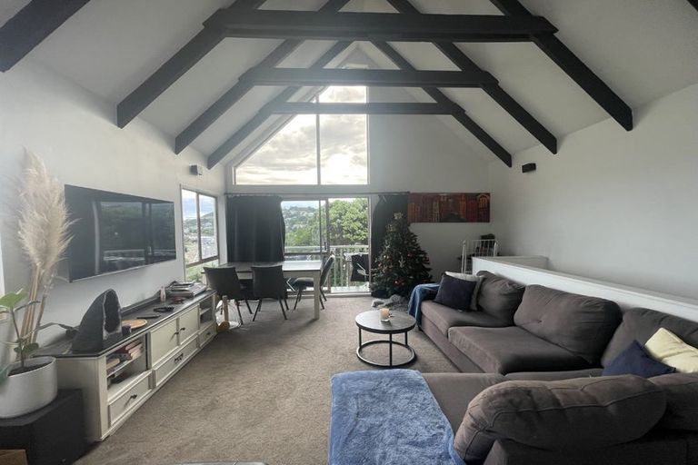 Photo of property in 10 Linwood Way, Island Bay, Wellington, 6023