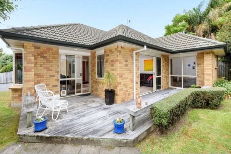 Photo of property in 14 Doneraille Place, Bethlehem, Tauranga, 3110