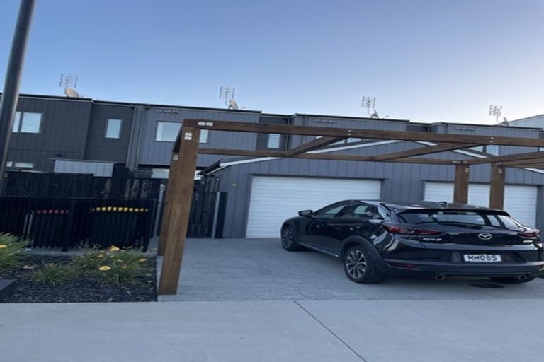 Photo of property in 31/1 Scott Road, Hobsonville, Auckland, 0616