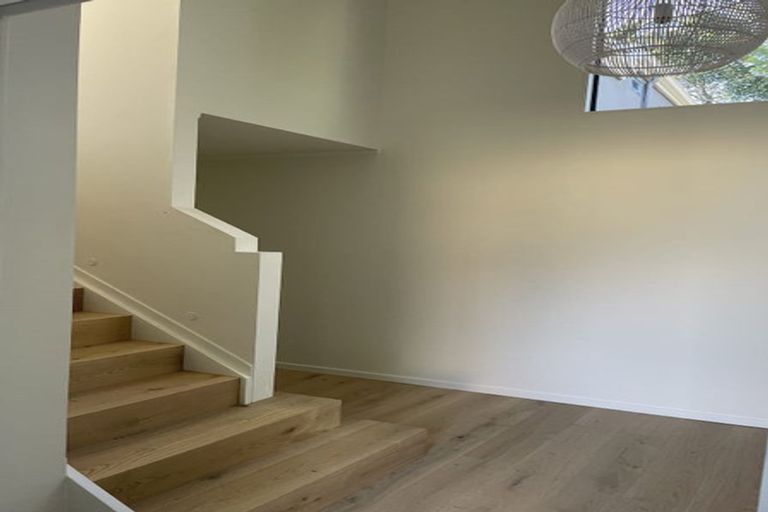 Photo of property in 1/12 Aotearoa Terrace, Murrays Bay, Auckland, 0630