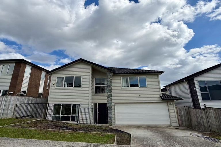 Photo of property in 150 Smales Road, East Tamaki, Auckland, 2013
