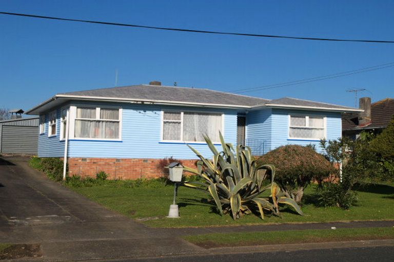 Photo of property in 31 Ashley Avenue, Mangere East, Auckland, 2024