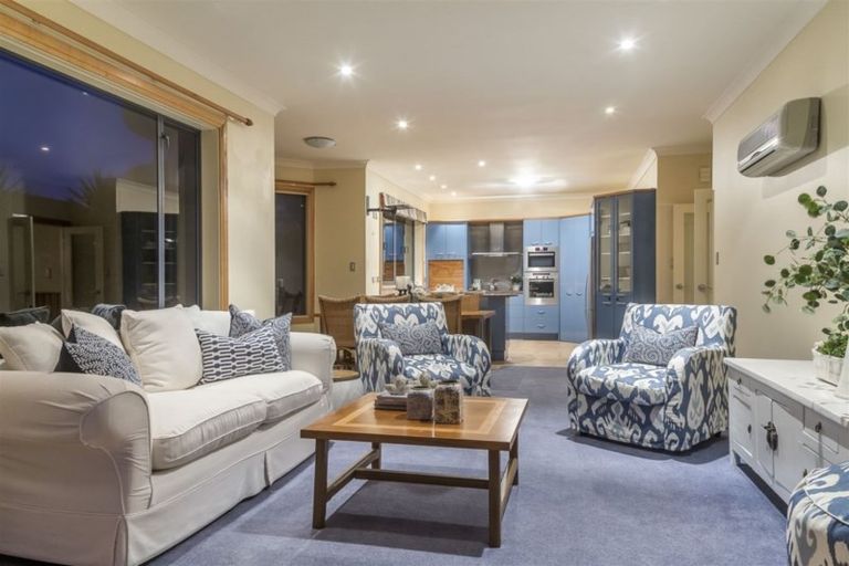Photo of property in 1 Michael Bosher Way, Flat Bush, Auckland, 2019