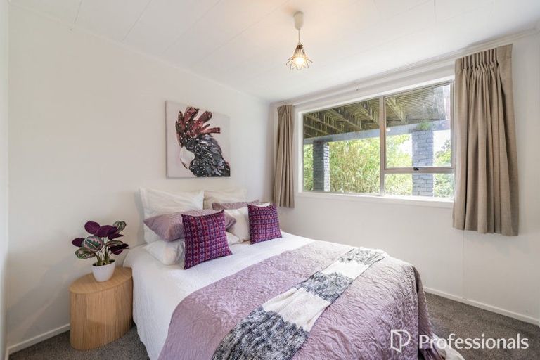 Photo of property in 86 Holborn Drive, Stokes Valley, Lower Hutt, 5019