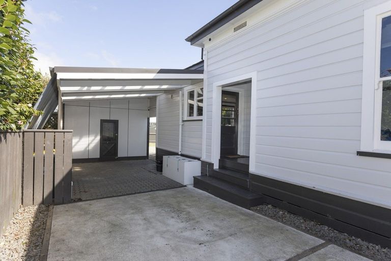 Photo of property in 11 Albert Street, Dannevirke, 4930