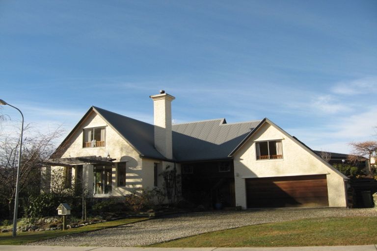 Photo of property in 15 Bills Way, Wanaka, 9305