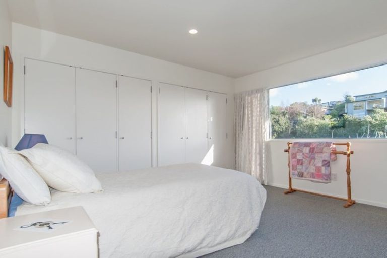 Photo of property in 1 Sherwood Lane, Cashmere, Christchurch, 8022