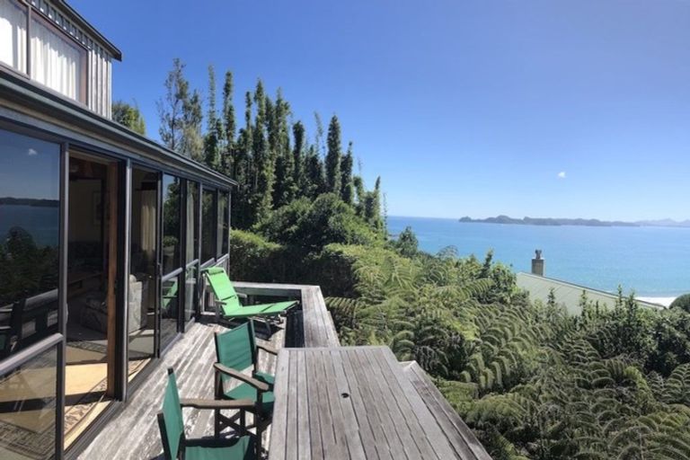 Photo of property in 38 Oneroa Road, Russell, 0202