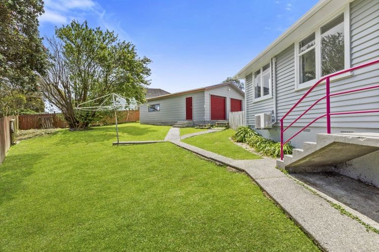 Photo of property in 73 Warspite Avenue, Cannons Creek, Porirua, 5024
