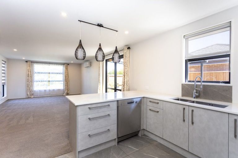 Photo of property in 33 Kilmurry Street, Halswell, Christchurch, 8025