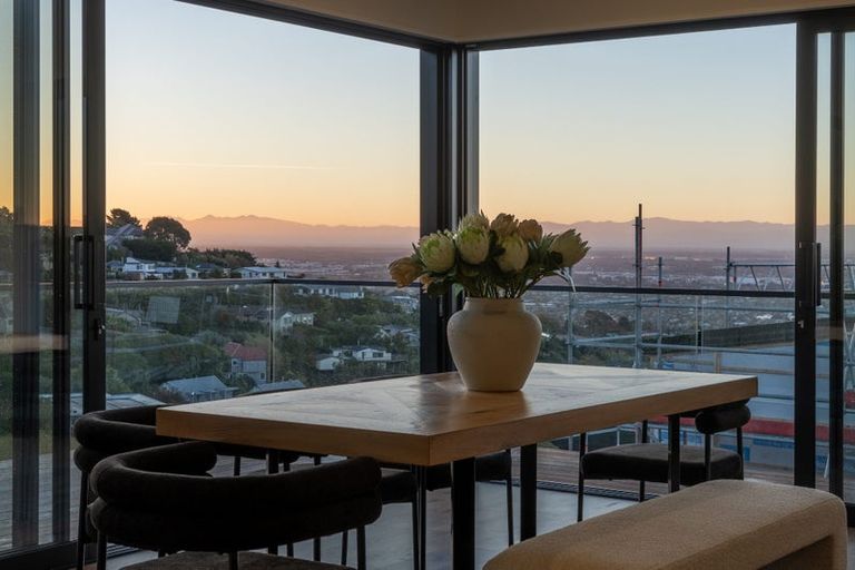 Photo of property in 69 Longhurst Terrace, Cashmere, Christchurch, 8022