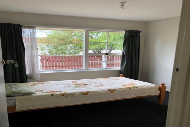 Photo of property in 48 Solway Avenue, Ilam, Christchurch, 8041