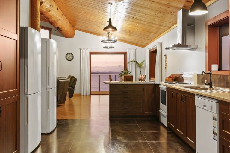 Photo of property in 109 Town Point Road, Maketu, Te Puke, 3189