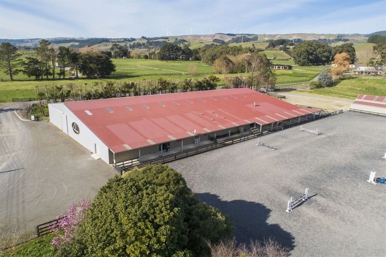 Photo of property in 480 Fitzherbert Road East, Aokautere, Palmerston North, 4471