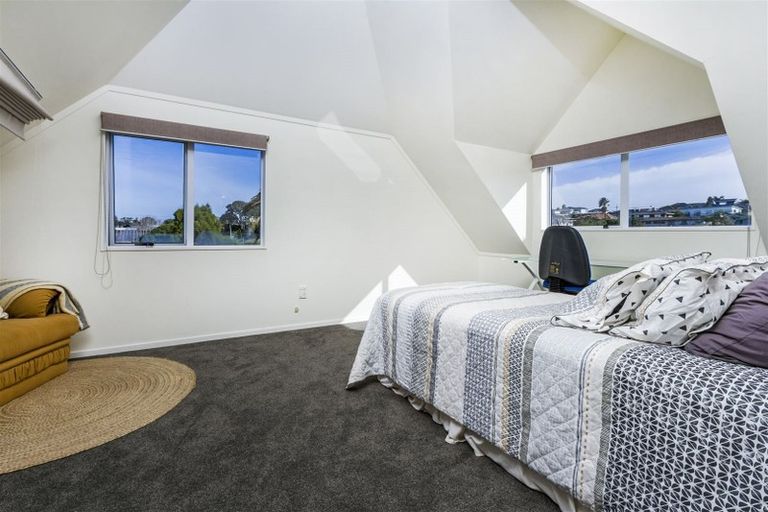 Photo of property in 31a Rewi Street, Torbay, Auckland, 0630