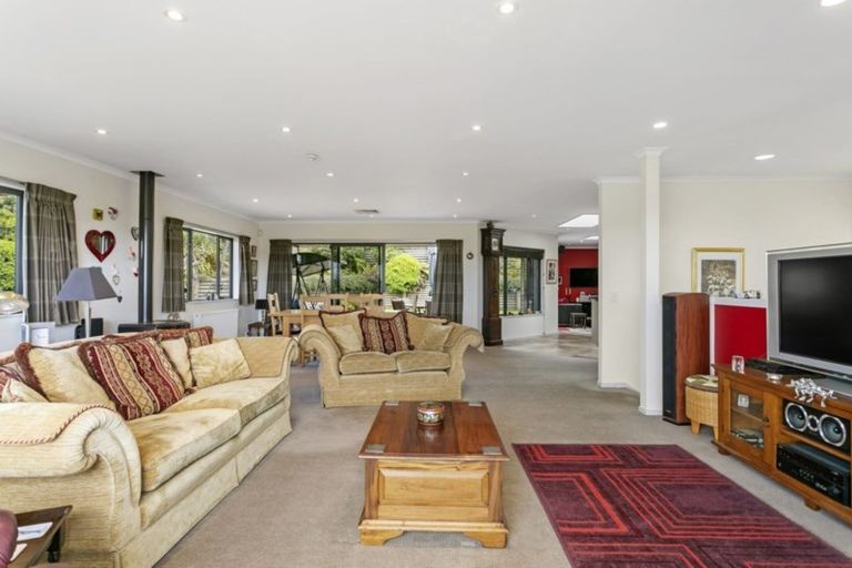 Photo of property in 2 Julies Way, Rangatira Park, Taupo, 3330