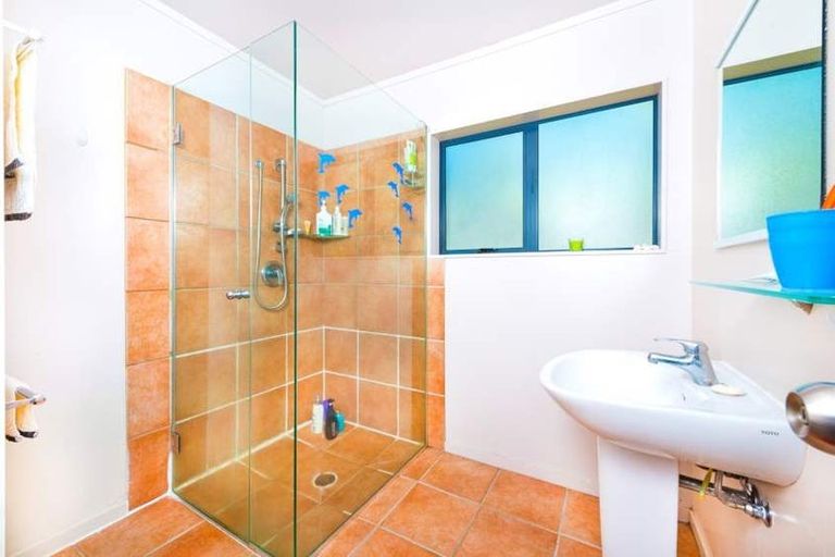 Photo of property in 29 Kona Crescent, Henderson, Auckland, 0610