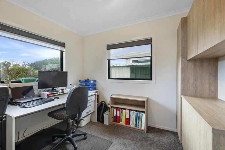 Photo of property in 2a Atkinson Street, Waitara, 4320