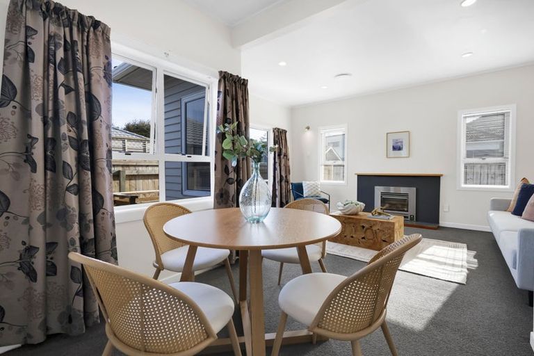 Photo of property in 33 Upjohn Street, Brooklands, New Plymouth, 4310