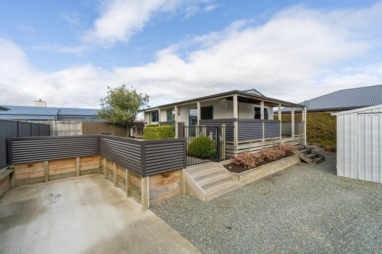 Photo of property in 22b Lawson Burrows Crescent, Te Anau, 9600