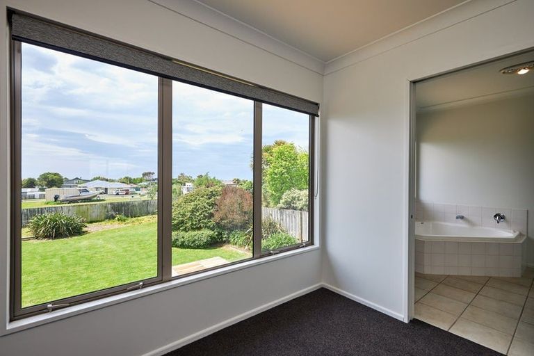 Photo of property in 291 Scarborough Street, Kaikoura, 7300