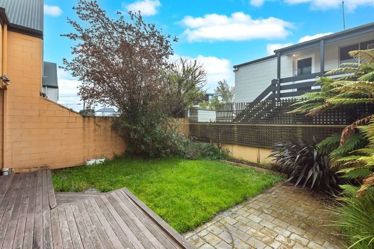 Photo of property in 2/455 Barbadoes Street, Edgeware, Christchurch, 8013
