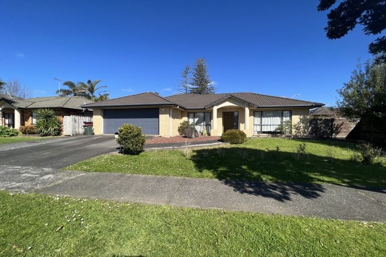 Photo of property in 47 Wayne Francis Drive, East Tamaki, Auckland, 2016