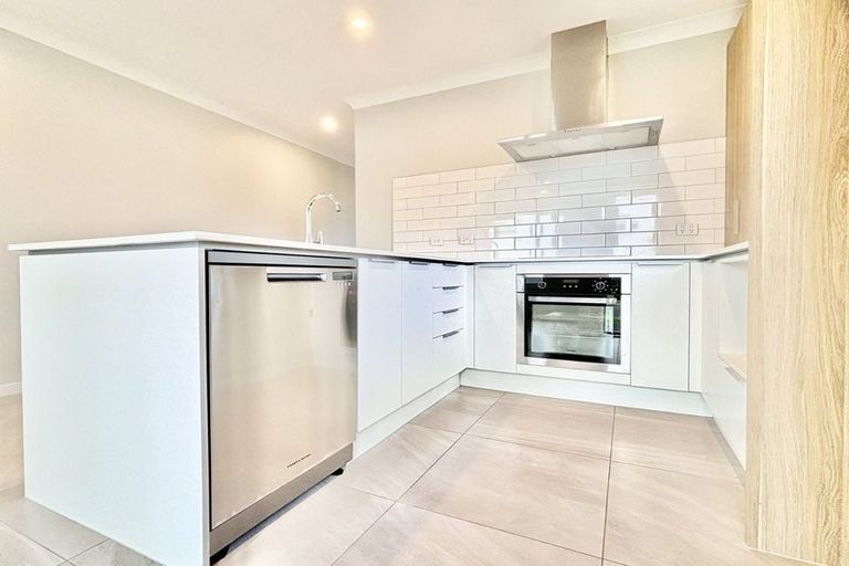 Photo of property in 19 Harewood Street, Whenuapai, Auckland, 0618