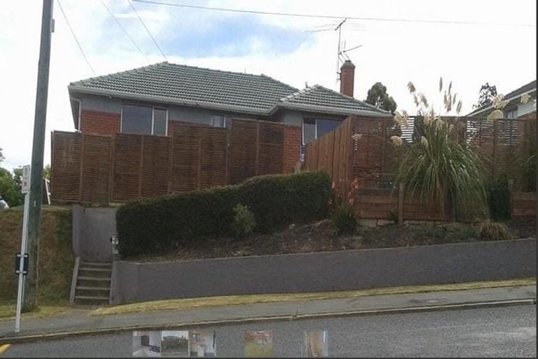 Photo of property in 19 Brockville Road, Glenross, Dunedin, 9011