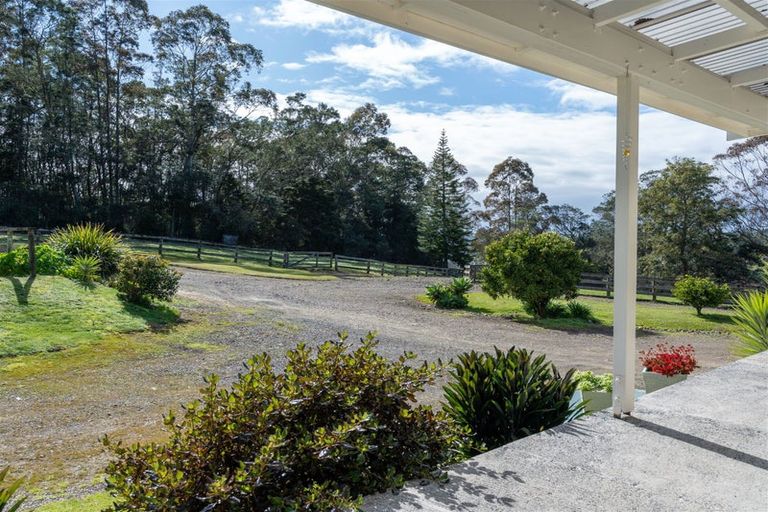 Photo of property in 1 Domain Road, Kawakawa, 0210