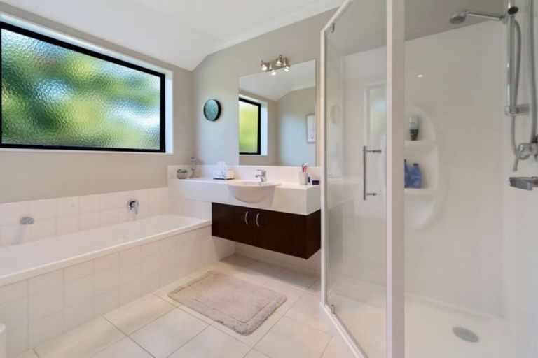 Photo of property in 6b Naomi Place, Cambridge, 3434