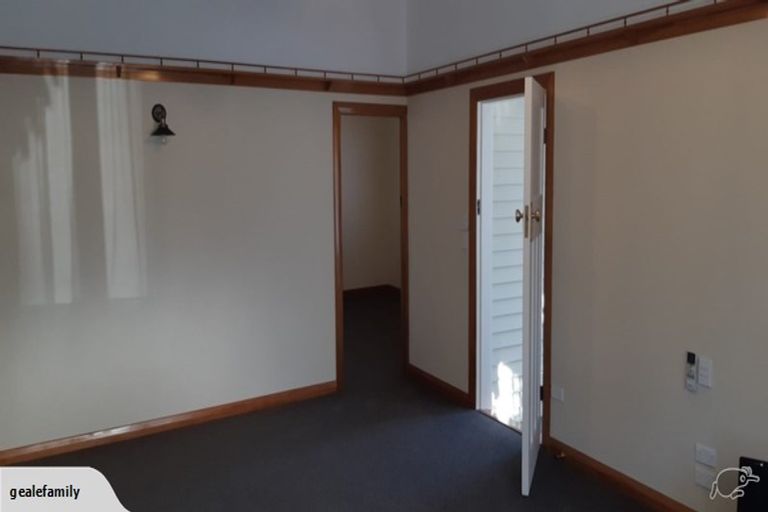 Photo of property in 18 Dundas Street, Seatoun, Wellington, 6022