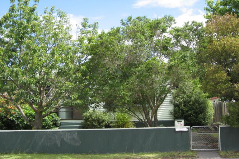 Photo of property in 20 Marcroft Street, Woolston, Christchurch, 8062