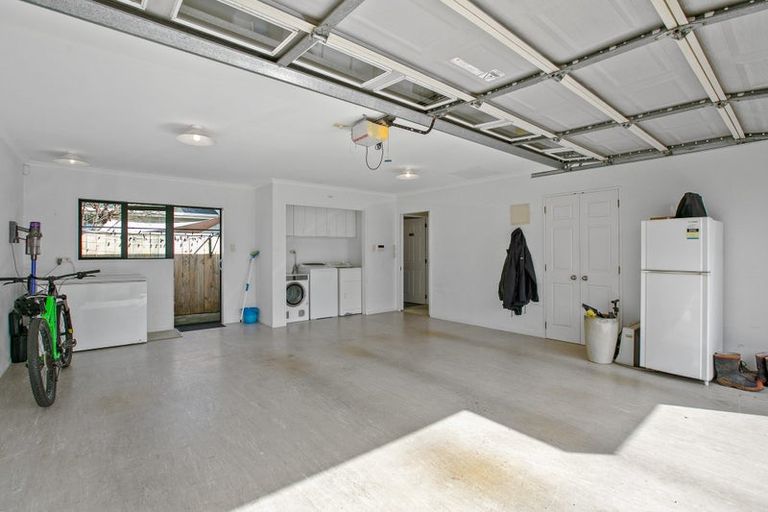 Photo of property in 2 Sanders Avenue, Westown, New Plymouth, 4310