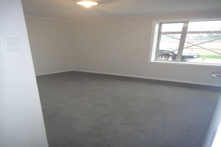 Photo of property in 2/85 Suva Street, Upper Riccarton, Christchurch, 8041