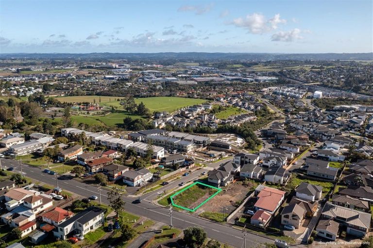 Photo of property in 78 Royal Road, Massey, Auckland, 0614