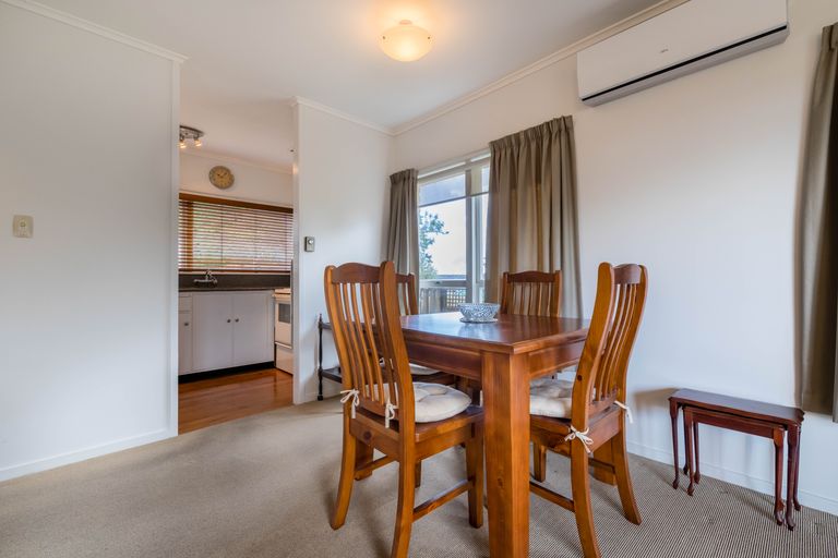 Photo of property in 2/142 Halsey Drive, Lynfield, Auckland, 1042