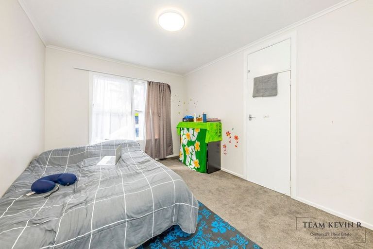 Photo of property in 1/100 Beach Road, Pahurehure, Papakura, 2113