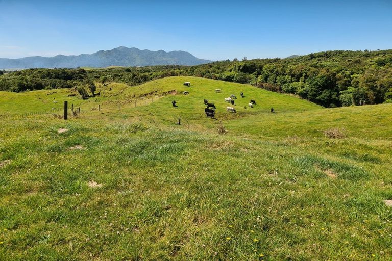 Photo of property in 855/797 Dover Road, Okato, 4374