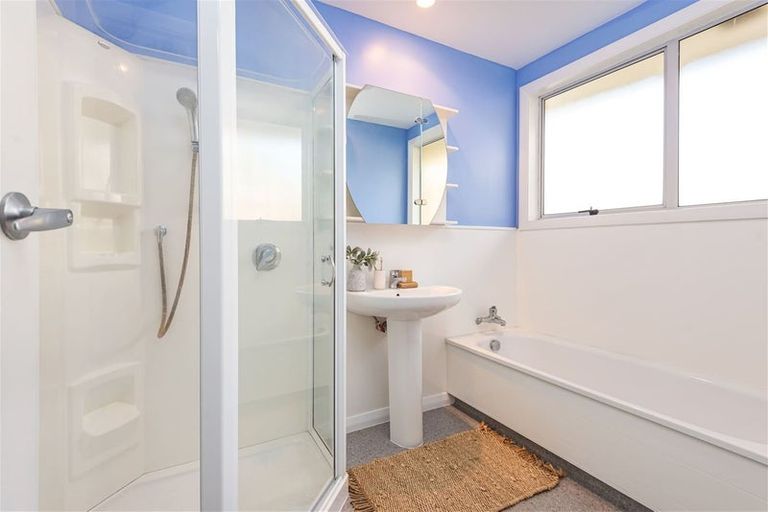 Photo of property in 39a Main Road, Redcliffs, Christchurch, 8081