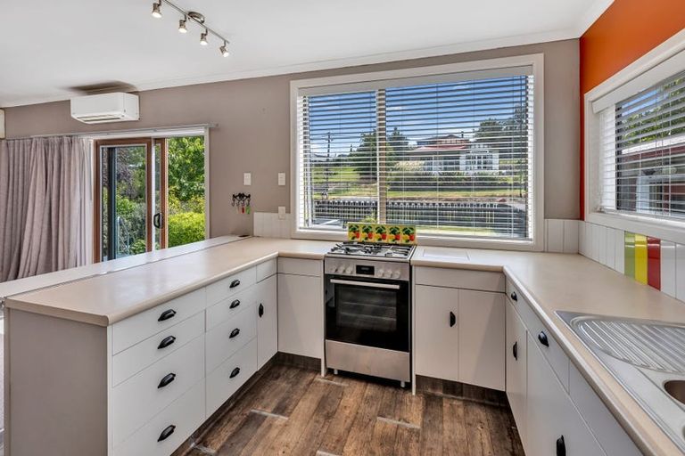 Photo of property in 10 Farm Street, Lumsden, 9730