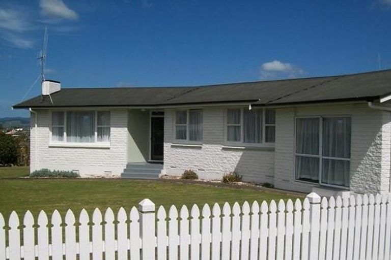 Photo of property in 10 Regent Street, Brookfield, Tauranga, 3110
