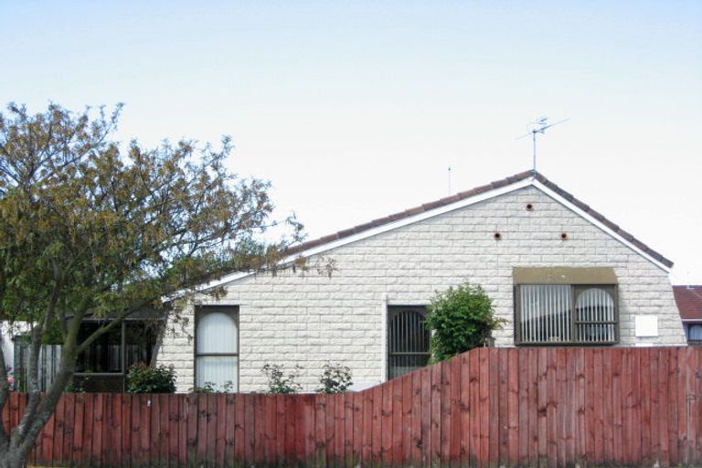 Photo of property in 1/44 Chipping Lane, Redwood, Christchurch, 8051