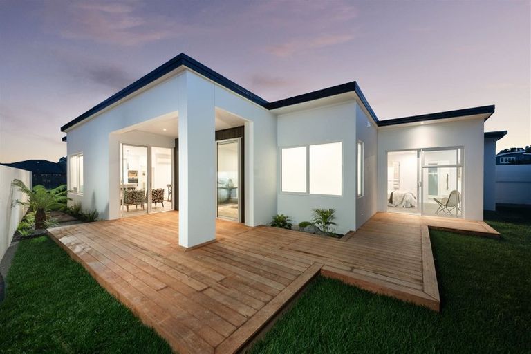 Photo of property in 11c La Cumbre Close, Bethlehem, Tauranga, 3110