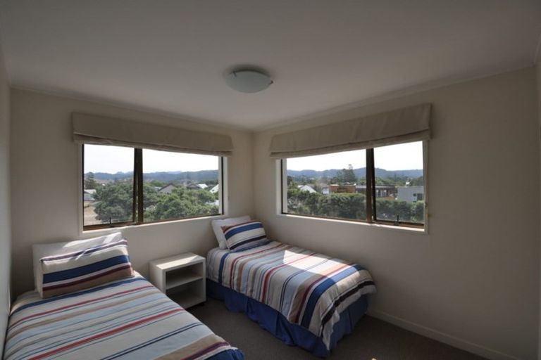 Photo of property in 5/35 Claxton Avenue, Pauanui, Hikuai, 3579