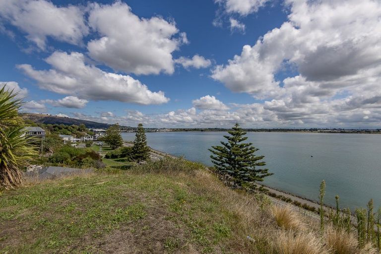 Photo of property in 3 Quarry Road, Mount Pleasant, Christchurch, 8081