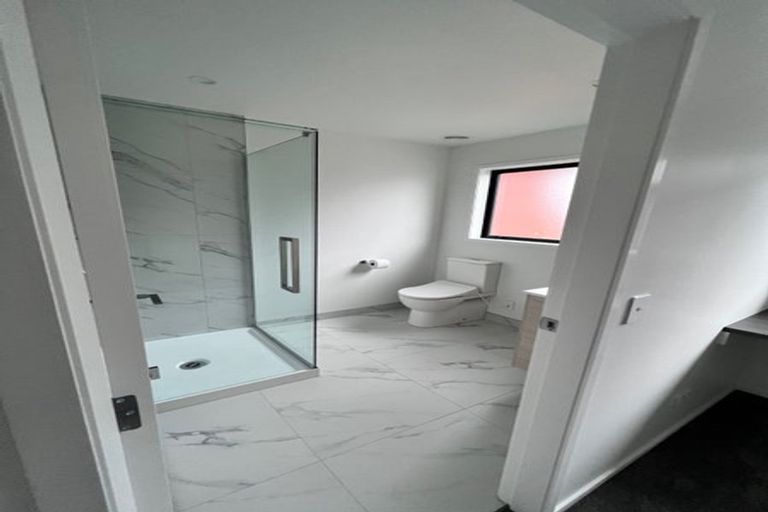 Photo of property in 2/14 Biddle Crescent, Taita, Lower Hutt, 5011