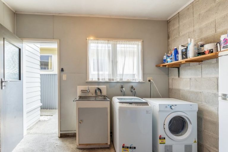 Photo of property in 1/4 Otterson Street, Tahunanui, Nelson, 7011