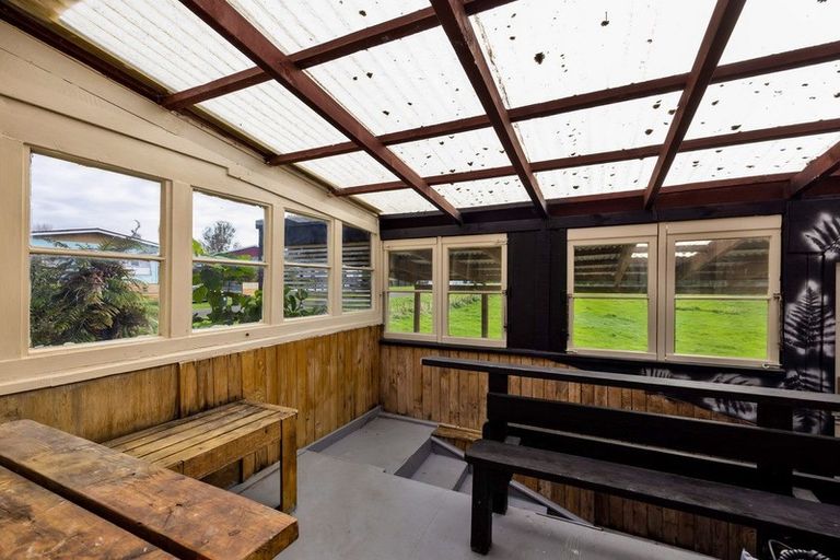 Photo of property in 17 Hobson Street, Normanby, Hawera, 4614